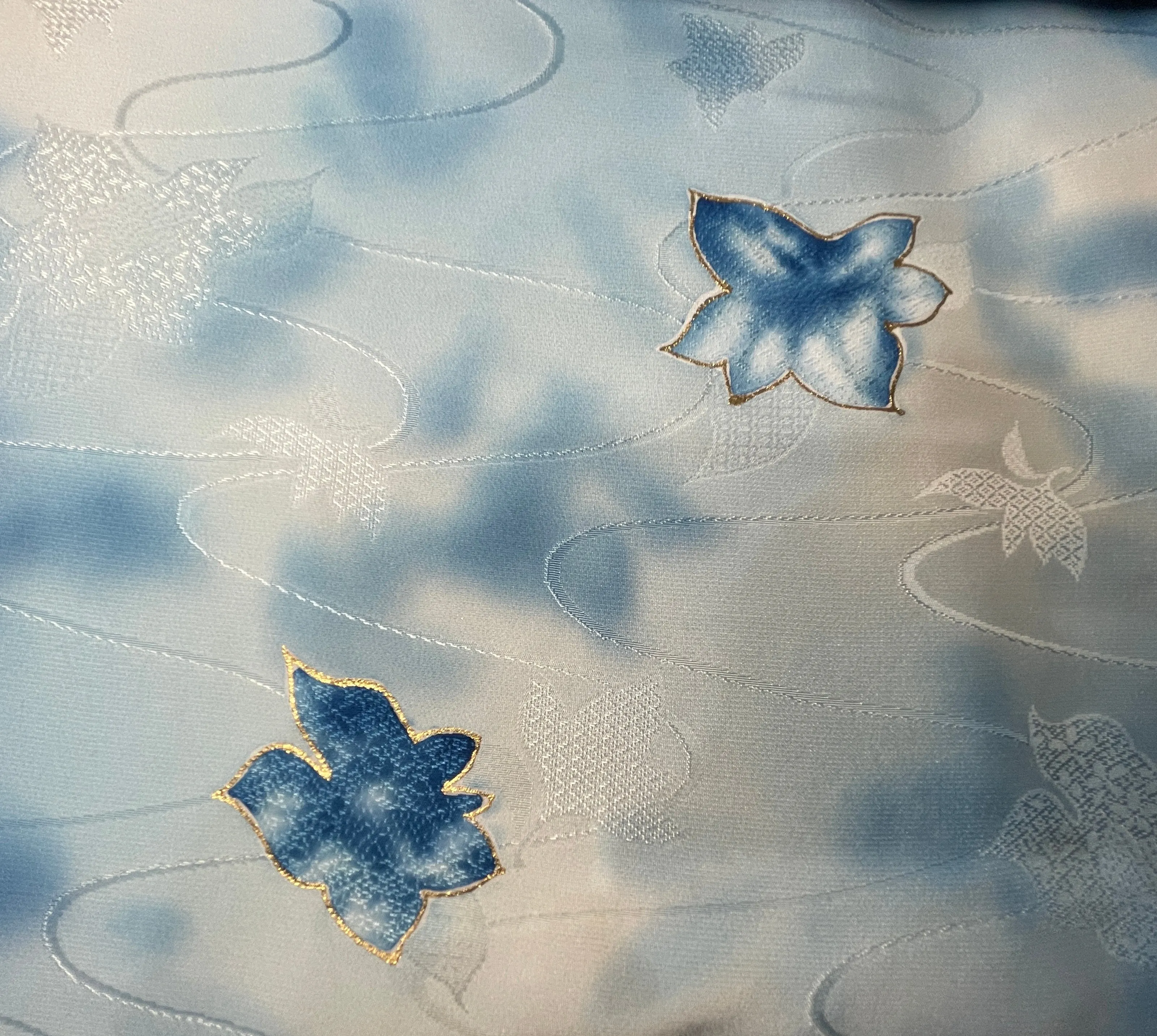 7833:1980s Japanese Deadstock Vintage Kimono Silk Fabric,62in.Pc, Bokashi-Blue-white