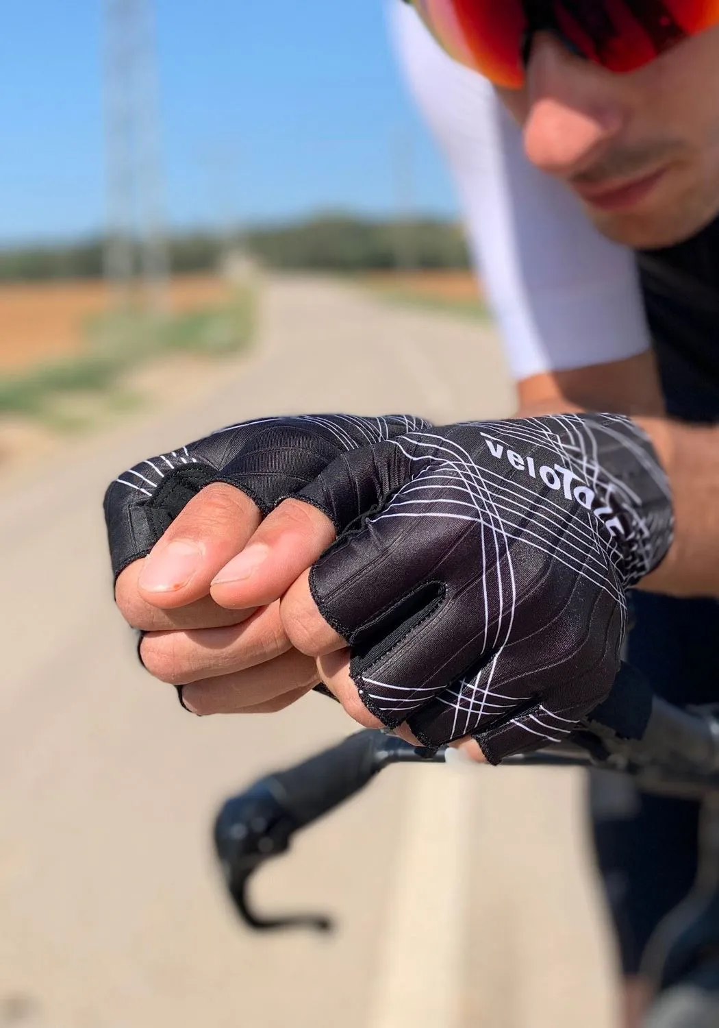 Aero Gloves