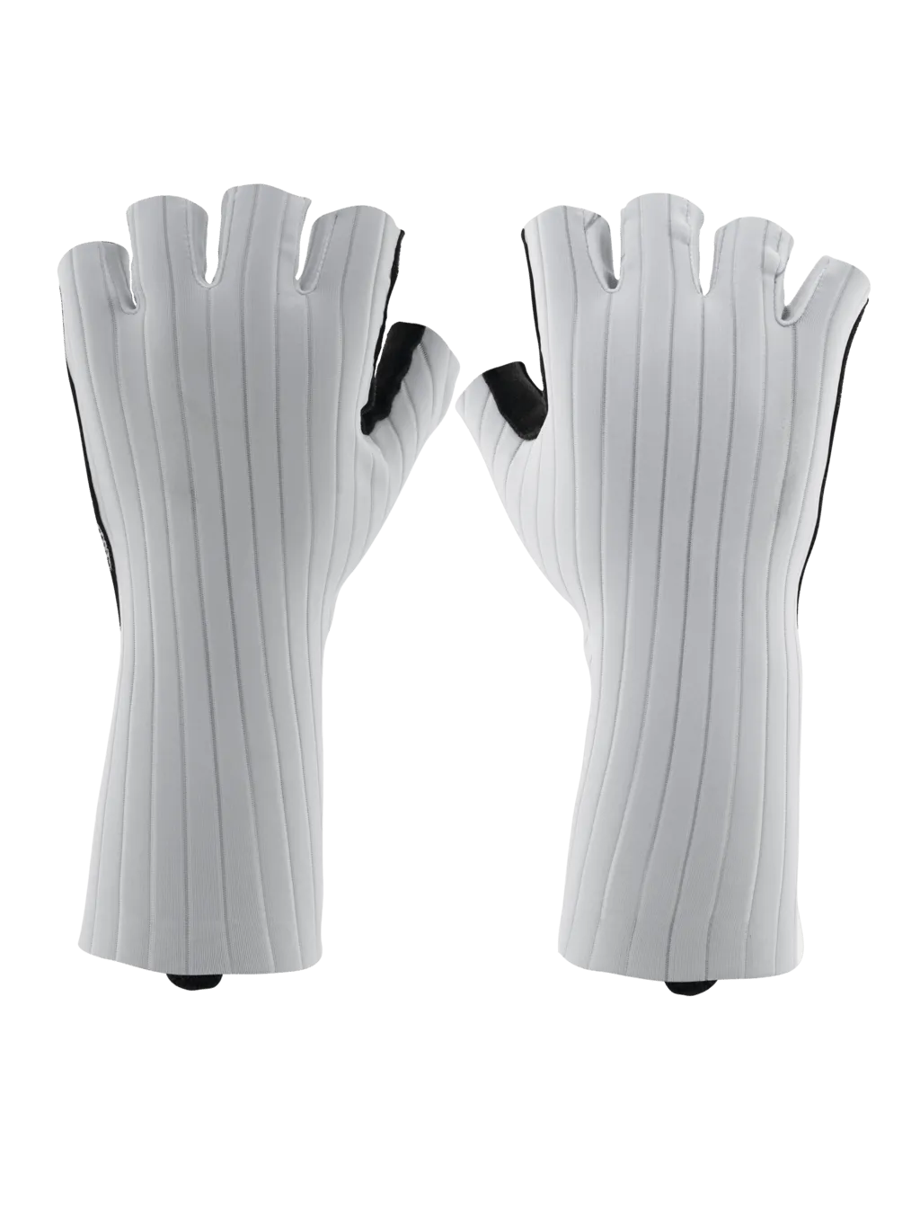 Aero Overshoes Classic  Aero Cycling Socks All white   Aero gloves White